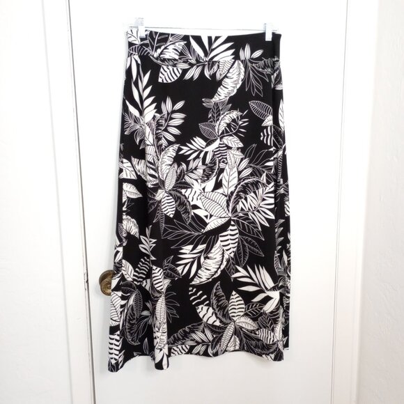 Talbots Black & White Botanical Print Jersey Knit Maxi Skirt - Picture 6 of 8